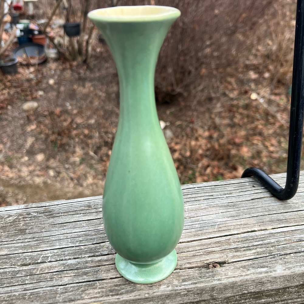 Vintage Red Wing Pottery Bud Vase M 1509 7.25” Height Green Ceramic